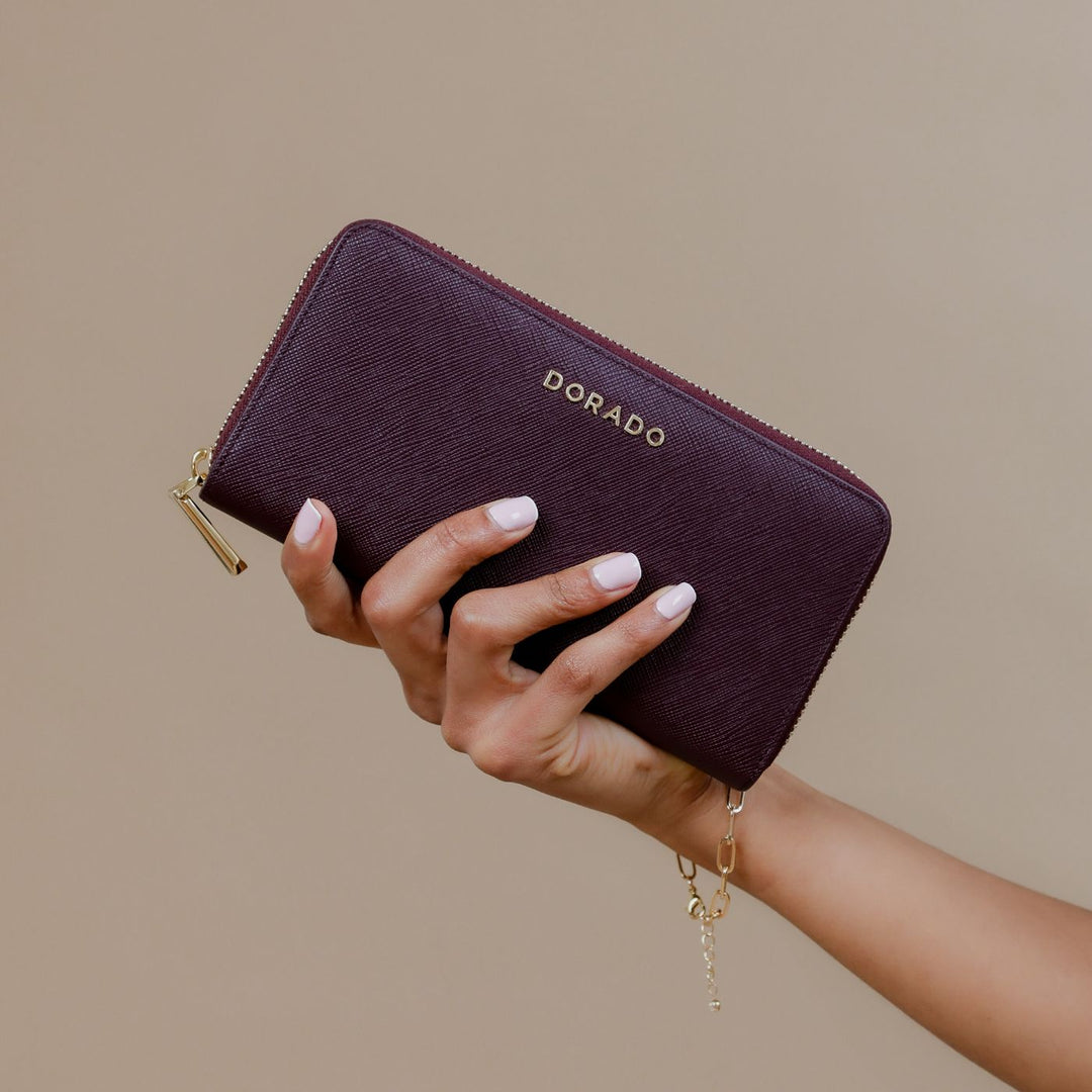 Pratica Saffiano Wallet | Handbags by DORADO