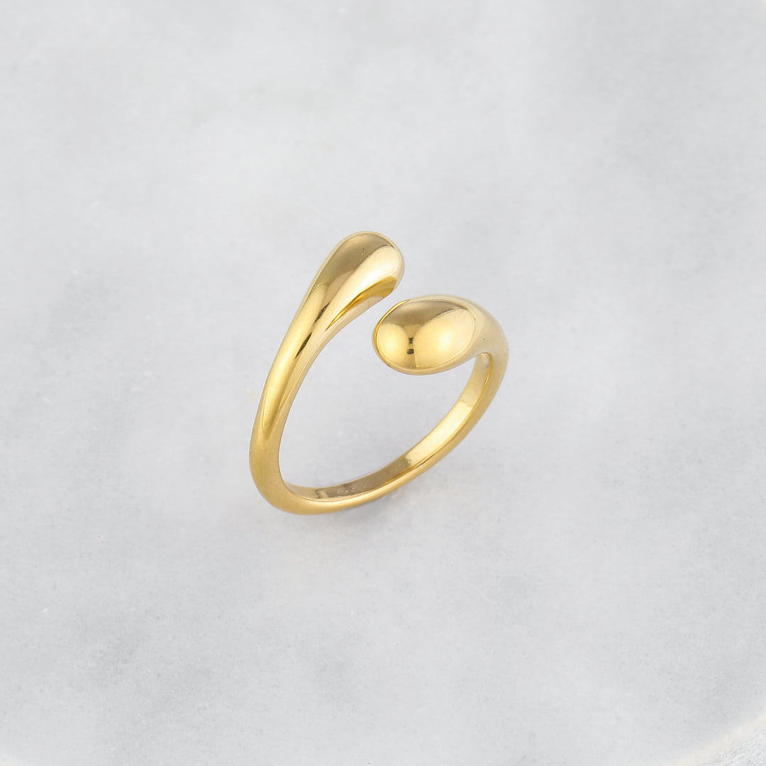 Open Twist Drop Ring | Rings by DORADO