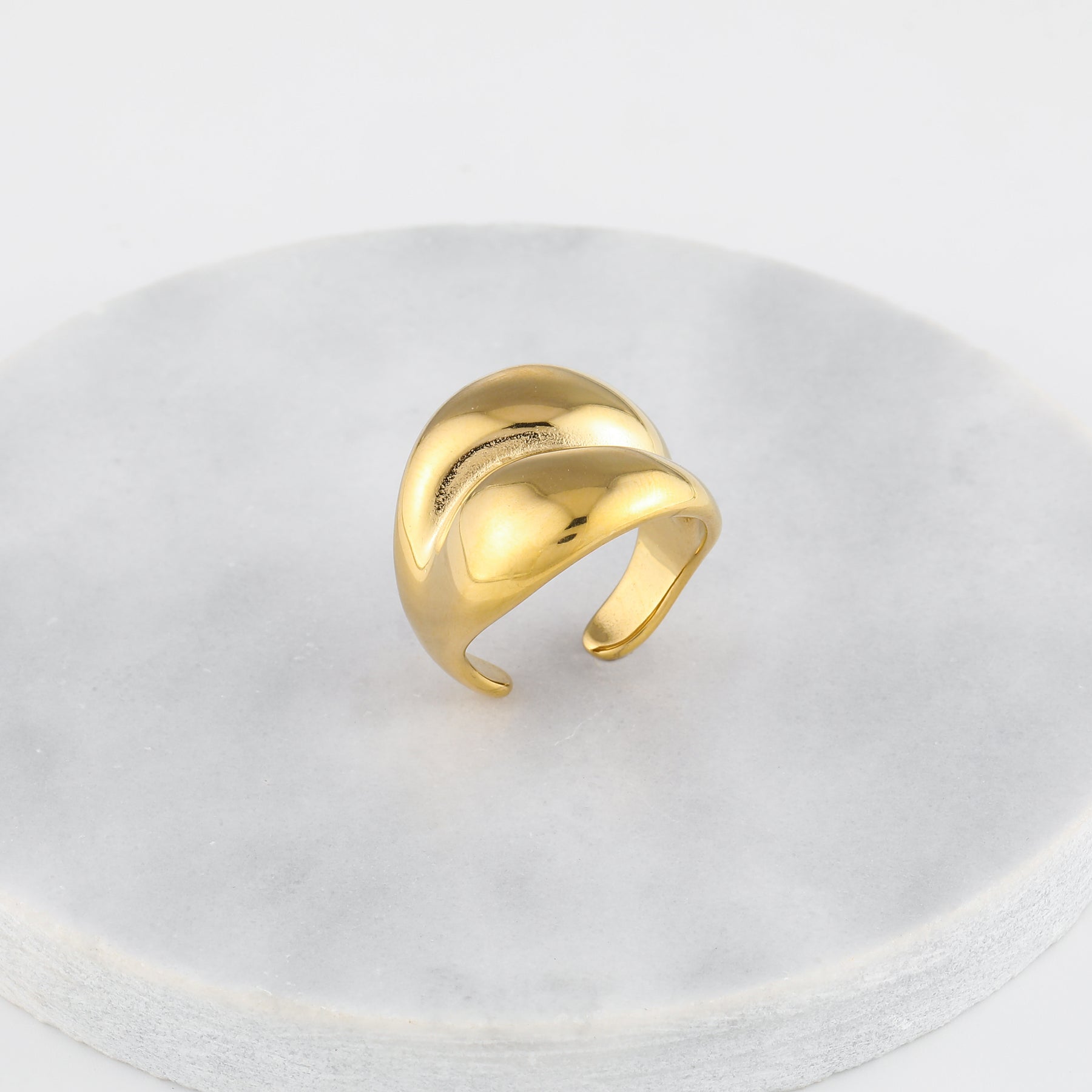 Crossover Dome Ring | Rings by DORADO