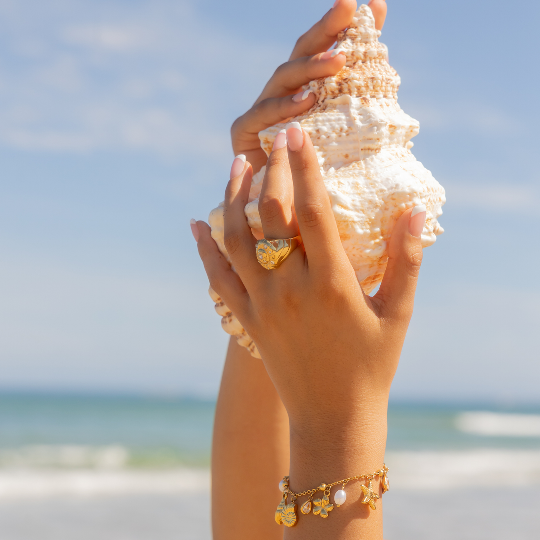 Sirenita Bracelet | Bracelets by DORADO