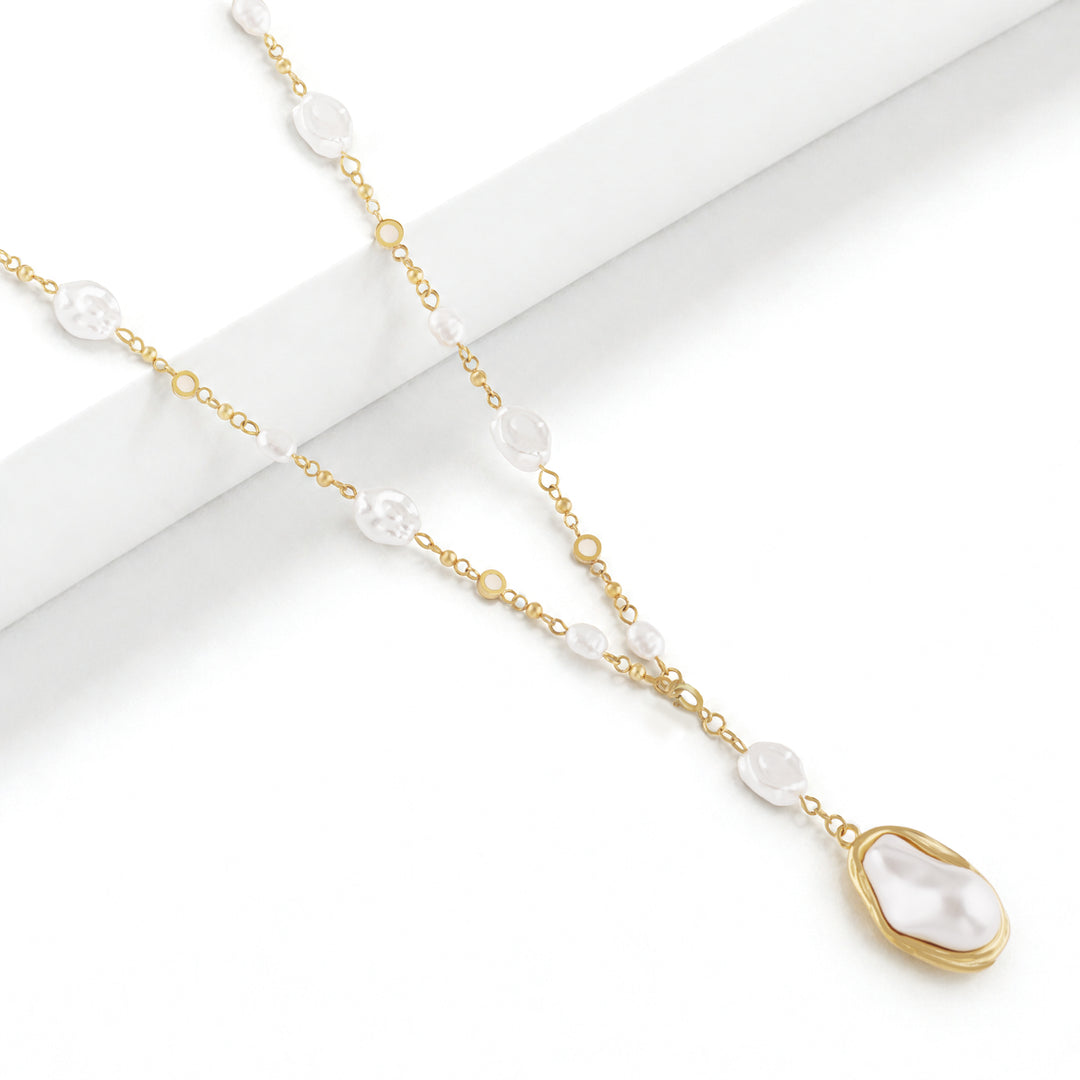 Perlita Pendant Necklace |  by DORADO