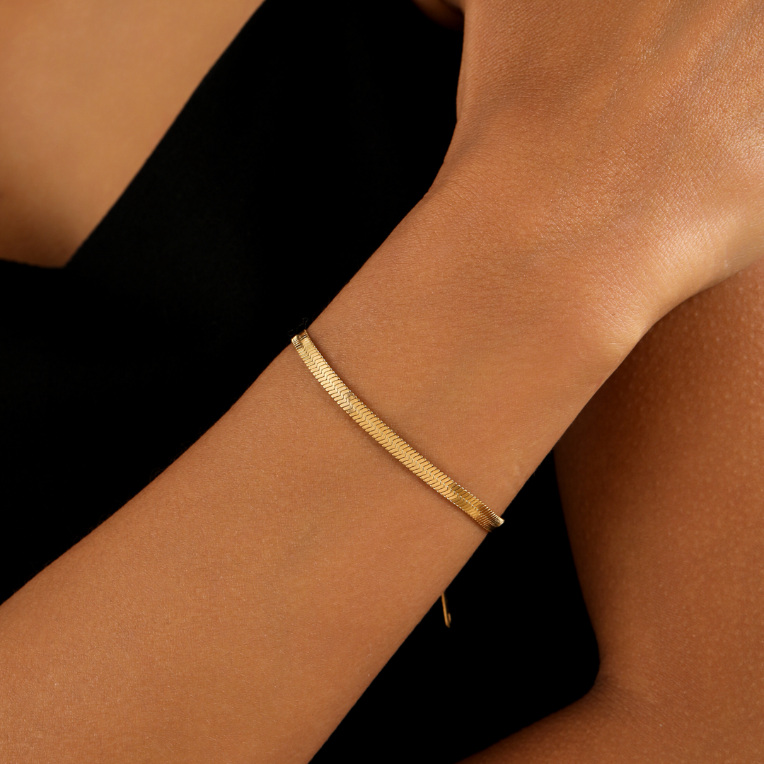 Herringbone Bracelet - 4mm | Bracelets by DORADO