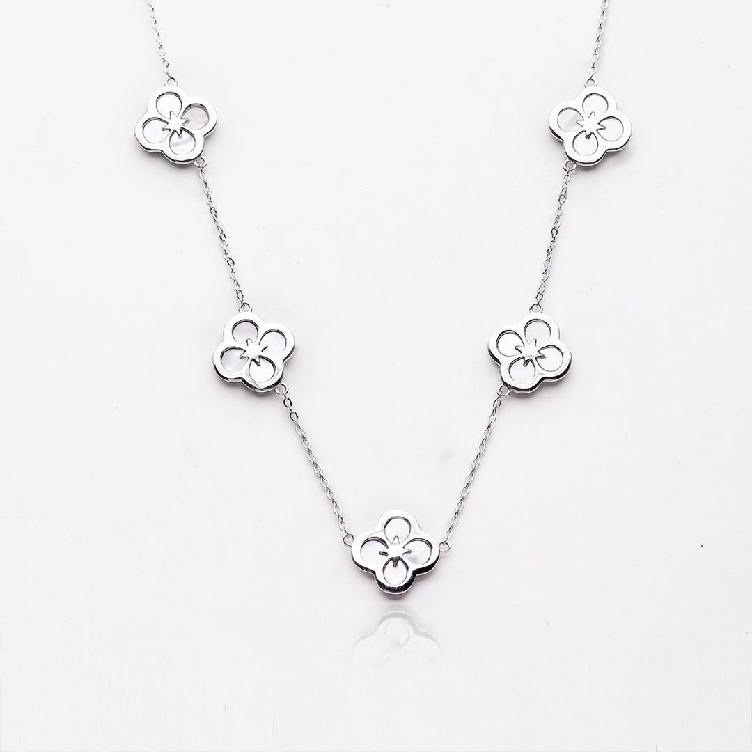 Ventura Clover Necklace | Necklaces by DORADO