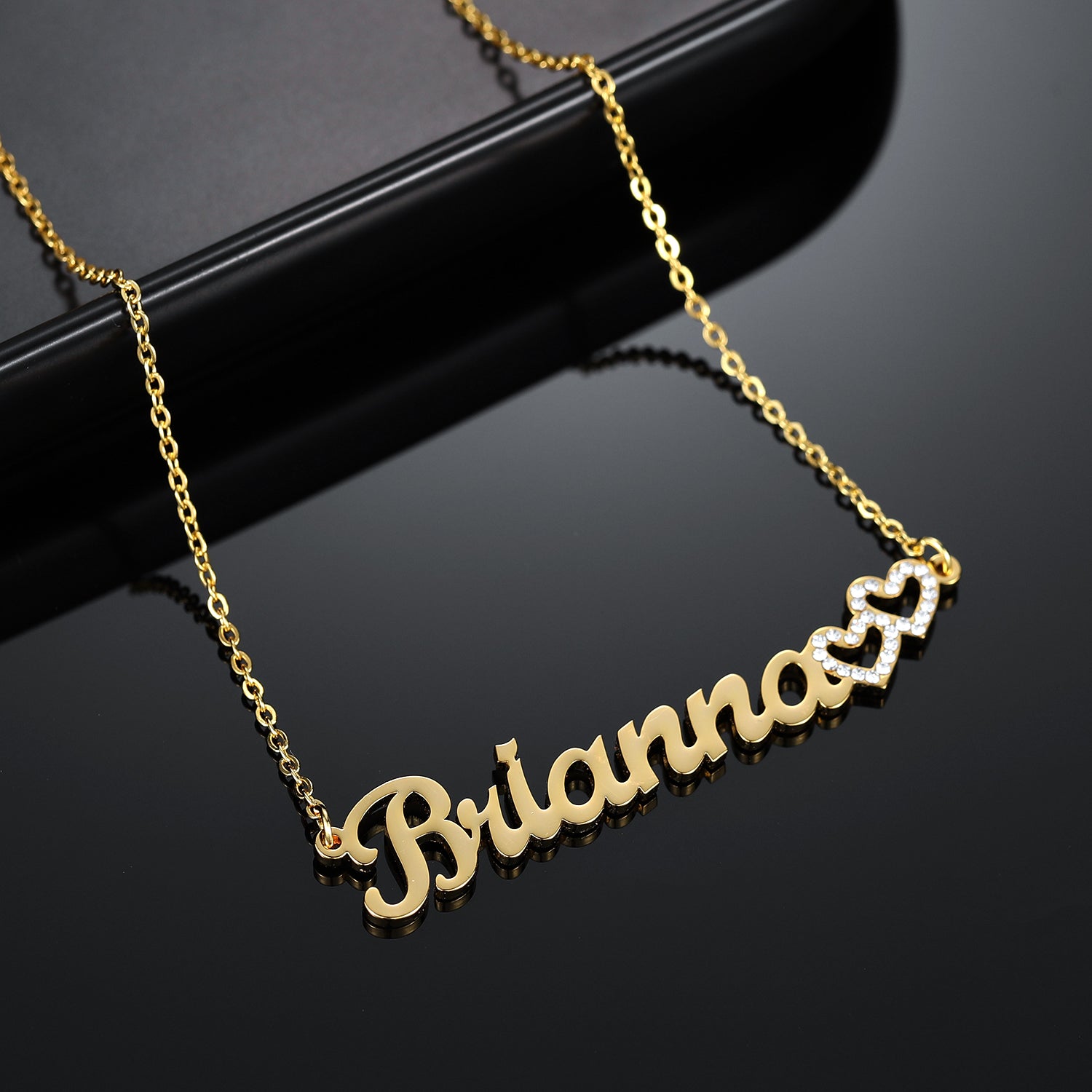 Iced Hearts Name Necklace | Dorado Fashion